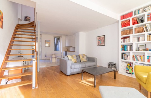 Le Busca House | Spacious house - close to center
