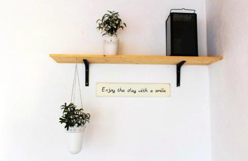 Poble Nou del Delta House | Spacious House in Poble Nou with Garden