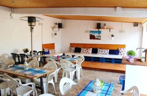 Poble Nou del Delta House | Spacious House in Poble Nou with Garden