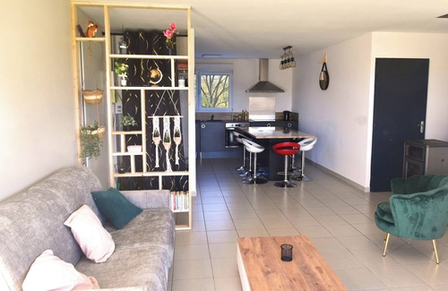 Savasse House | Spacious House | Ideal for Families & Friends | Montélimar