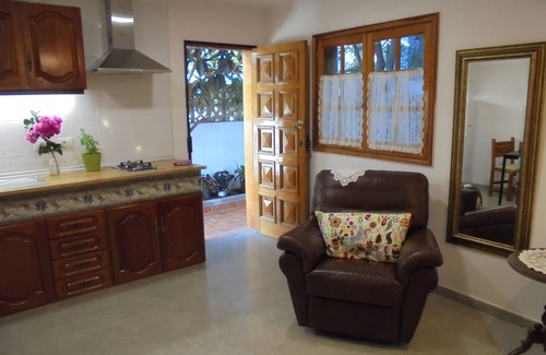 Los Olivos House | SPACIOUS HOUSE IN THE FIELD: Ada´s House 2