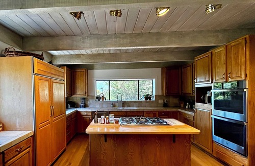 Carmel Valley House | Spacious house with stunning views 2 miles from town