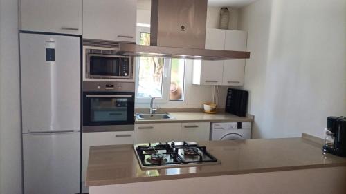 Touro House | Spacious House with Garden in Touro – Family-Friendly