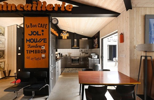 Ars-en-Re House | Spacious house with parking near the sea