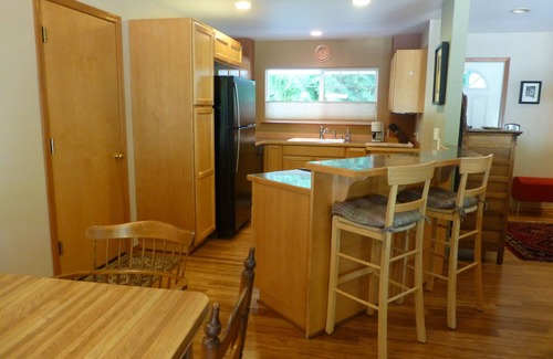 Indianola House | Spacious Indianola Getaway, Henderson Guest House, Near Beach