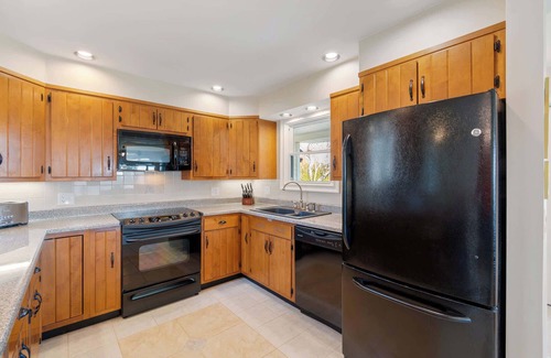 Penn Yan House | Spacious Keuka Gem: BBQ, Firepit