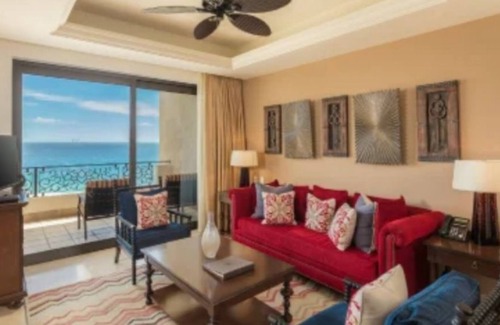 Los Cangrejos II y III Other | Spacious King Suite