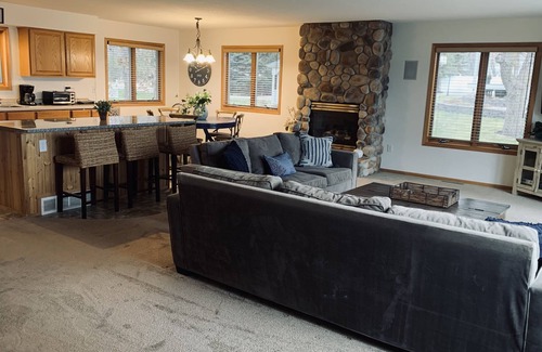Fergus Falls House | Spacious Lake Home on Jewett Lake