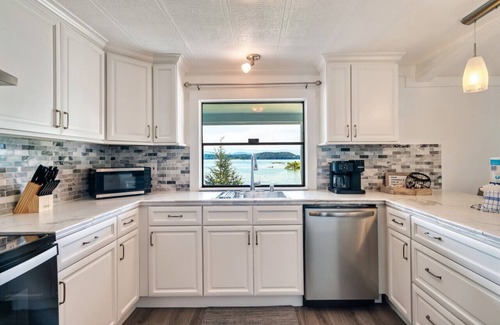 Dandridge House | Spacious Lakefront Home: New Private Boat Dock, Boat Ramp, Hot Tub, Game Room
