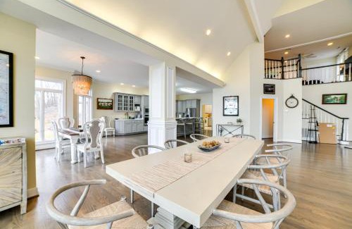 Cadiz House | Spacious Lakefront Kentucky Home Rental!