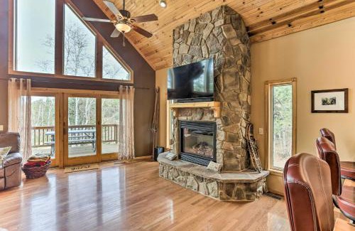 Deadwood House | Spacious Lead Getaway with Private Hot Tub and Deck!