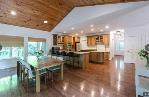 Rhinebeck Village Business District House | Spacious Light-filled Retreat Like Home in the Heart of Rhinebeck