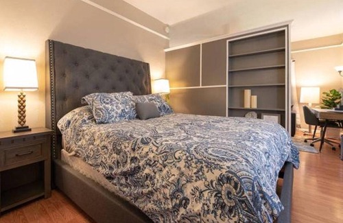 Trafford Apartment | Spacious Lovely apartment