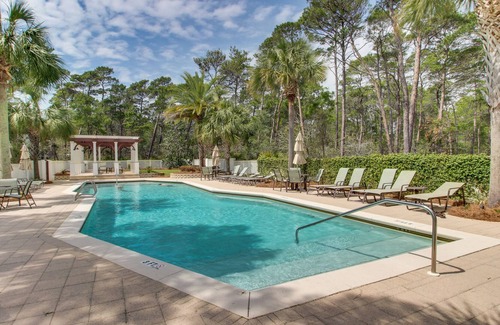 Greenway Park House | Spacious & modern home w/ shared pool near beach - snowbirds welcome