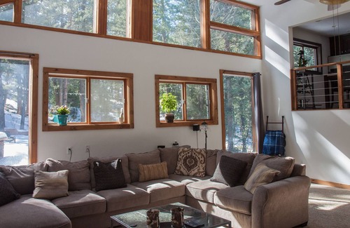 Evergreen House | Spacious Mountain Home