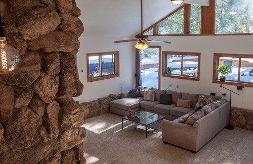 Evergreen House | Spacious Mountain Home