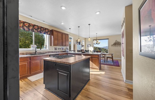 Marble House | Spacious Mountain Retreat with Stunning Views of the Blue Ridge Mountains