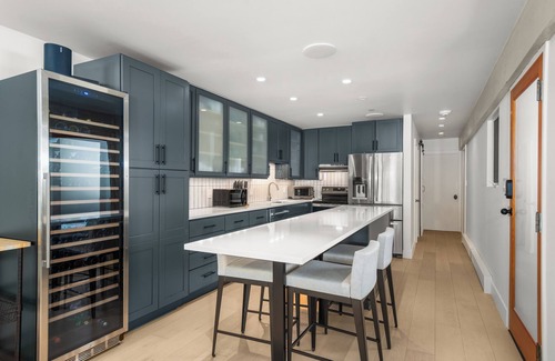 Aspen Condo | Spacious & Newly renovated 2BR/2BA- Between Koch and Wagner park