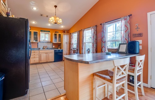 Mountain Home House | Spacious Norfork Lake Home: Game Room + Views!
