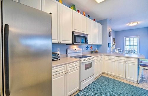 North Topsail Beach Cottage | Spacious North Topsail Family Home With 2 Decks