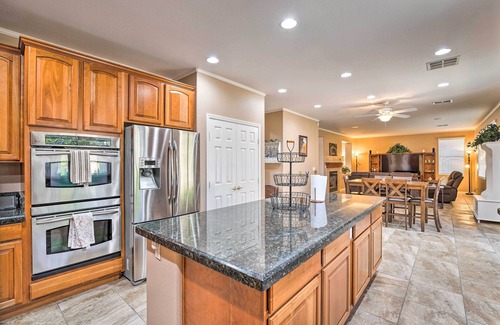 North Las Vegas House | Spacious North Las Vegas Home w/Yard