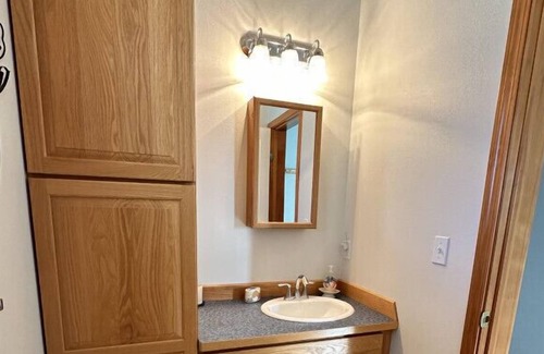 Sunland Estates House | Spacious Oasis 3 bedroom home