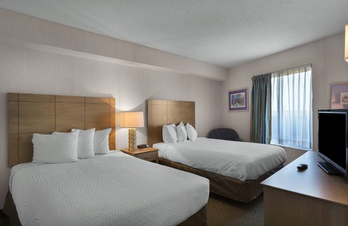 Arcadian Shores Resort | Spacious Oceanfront 3 Bedroom Condo + Official On-Site Rental Privileges