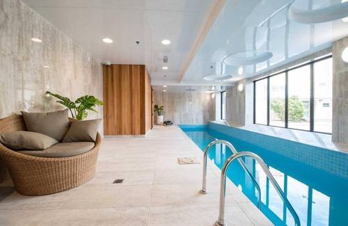 Auckland Apartment | Spacious one bedroom apartment in Newmarket