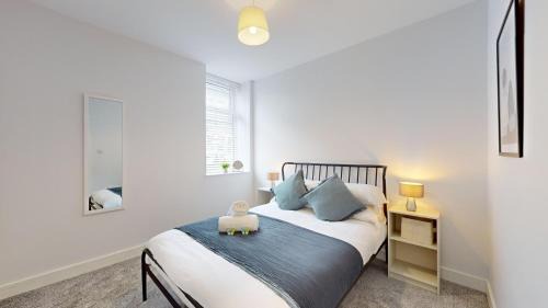 Roath Apartment | Spacious One Bedroom | WiFi