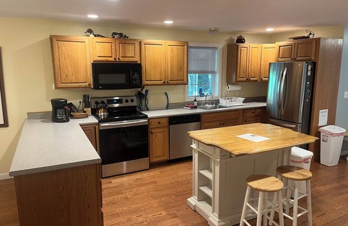 Moultonborough House | Spacious Open Concept House with Beach Access