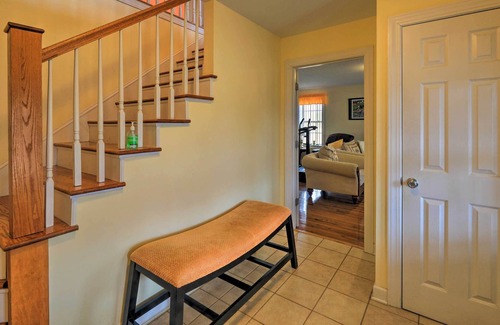 Oriental House | Spacious Oriental Home w/ Smith Creek Access!