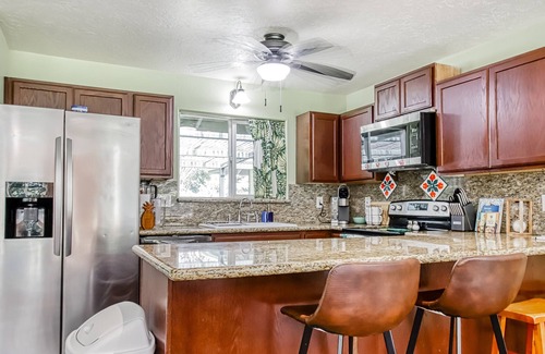 Kapoho House | Spacious Pahoa home with a fenced yard, washer/dryer, & fast WiFi