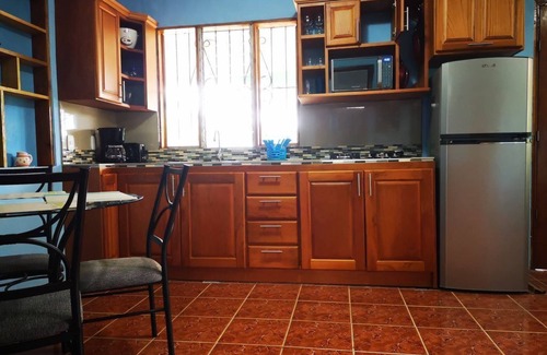 Samara House | Spacious Patio & Garden, Steps to Samara Beach. Casa Cielo