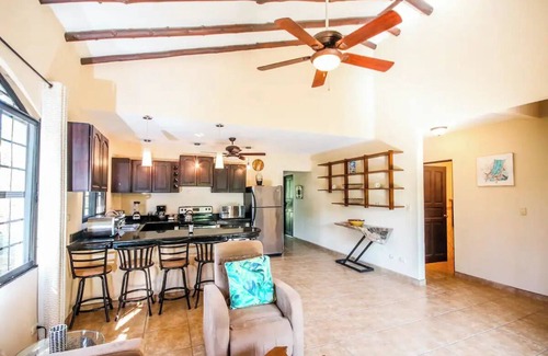 Hills of Esterillos House | Spacious, Peaceful and central located house