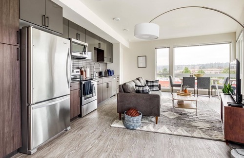 Downtown Apartment | Spacious & Pet-Friendly 2BR in Redmond w/ Gym