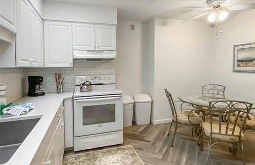 Palmetto Dunes House | Spacious & pet-friendly 4-Bdrm home w/Private Pool, just steps to Beach