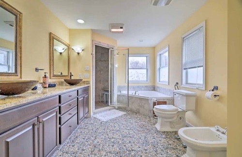 Effort House | Spacious Poconos Vacation Rental w/ Home Movie Theater