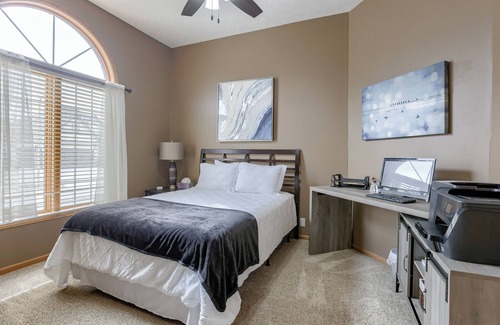 Omaha House | Spacious Pool House with tons of amenities!