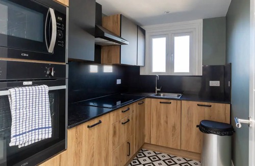Balham Apartment | Spacious & Pristine 2BD Flat - Balham