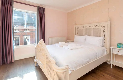 Balham Apartment | Spacious & Pristine 2BD Flat - Balham