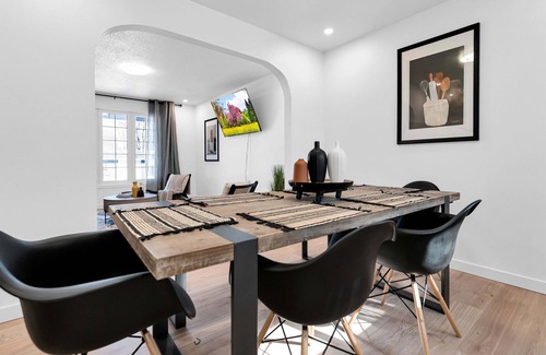 Downtown Gatineau House | Spacious Private Room6 with 1 Full Bed