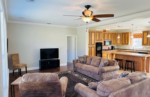 Mountain View Other | Spacious ranch-style home