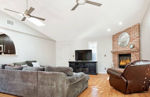 Chula Vista House | Spacious ranch style home just a short drive from San Diego's famous attractions