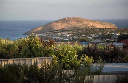 Encounter Bay House | Spacious Relaxing Family Home in Encounter Bay