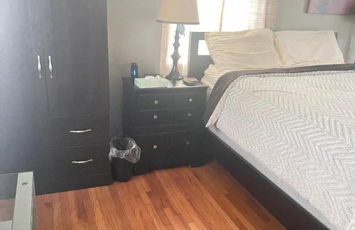Harbor House | Spacious Room Central to Everything