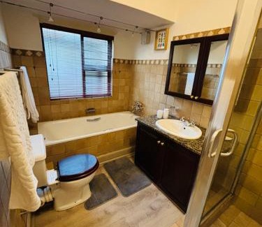 Pretoria House | Spacious Room in Pretoria East