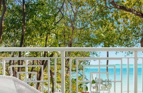 Rock Harbor Hotel | Spacious Room w/Private Beach Access & Tranquil Garden Surroundings