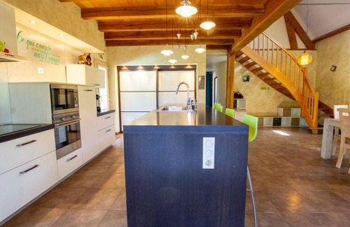 Rampieux Cottage | Spacious Rural Retreat with Private Pool, Trampoline, Baby Equipment, and More