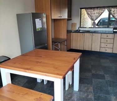 Berea Apartment | Spacious Self catering flat Berea