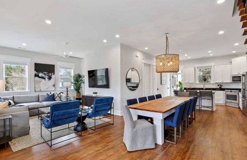 Whitemarsh Island House | Spacious, Serene Estate | Hot Tub, Near Beach